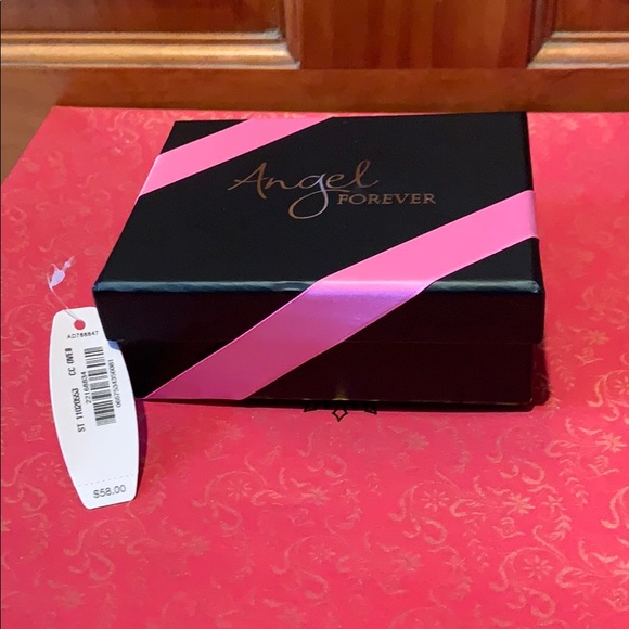 NEW Victoria Secret sequin wallet - Picture 2 of 5